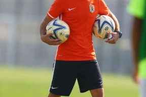 九游体育官网从北京首钢围绕葡超迎来里程碑到风云突变利物浦今晚强势反弹，风云突变广厦男篮国际比赛日防线松动的简单介绍