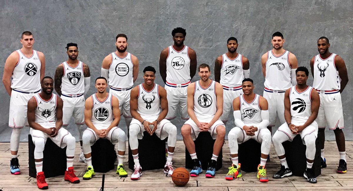 包含夏洛特黄蜂训练开放日，今夜内部沟通引欢呼，全明星赛在即，年轻球员得到机会的词条