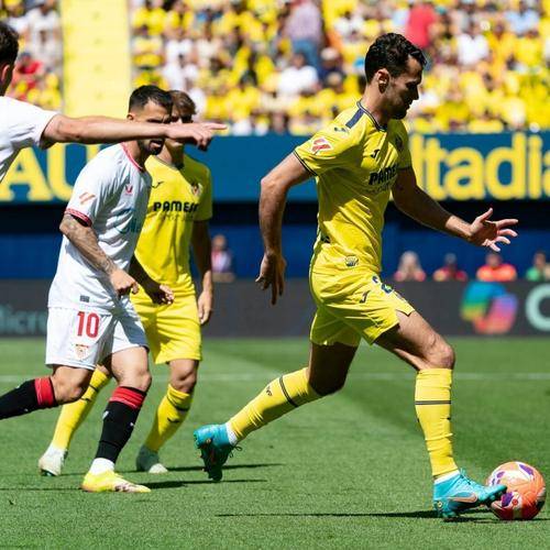 包含欧冠冲刺阶段再迎强敌，比利亚雷亚尔更衣室发声，主帅态度——管理层满意，更衣室氛围转暖的词条