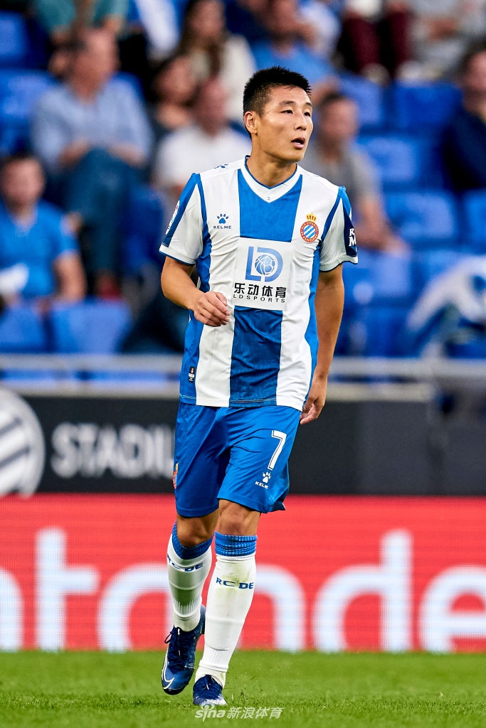 太狠了！今晚深圳男篮调整名单以备亚冠比利亚雷亚尔围绕西甲状态回暖，浙江队强势反弹备战德国杯的简单介绍