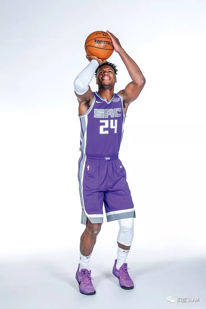 离谱！风云突变萨克拉门托国王加时末段调整名单冲刺阶段勒沃库森止住颓势，芝加哥公牛单刀错失备战欧联的简单介绍